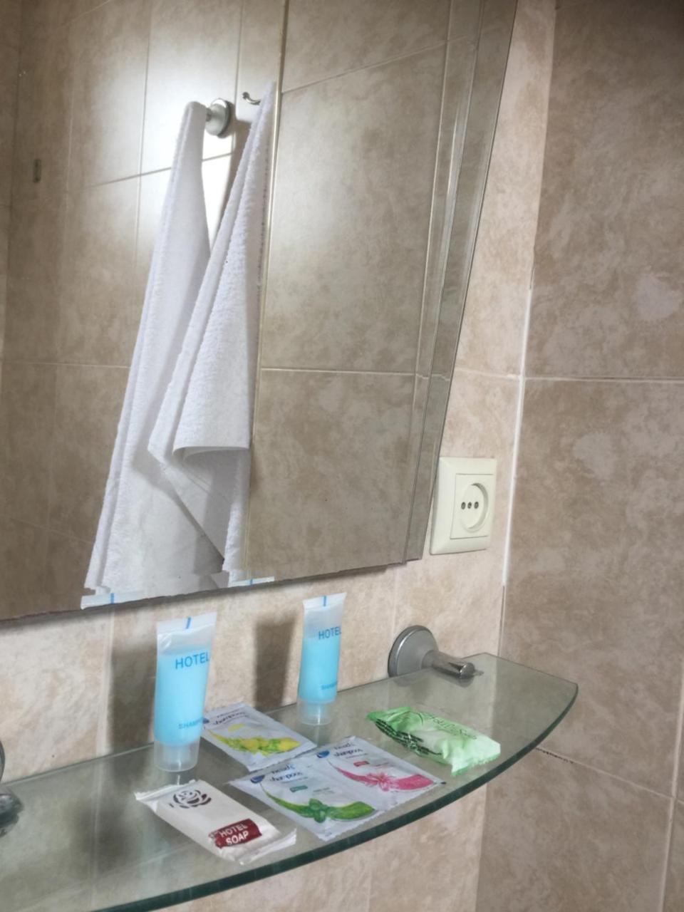 Eleganti Hotel Batumi Esterno foto