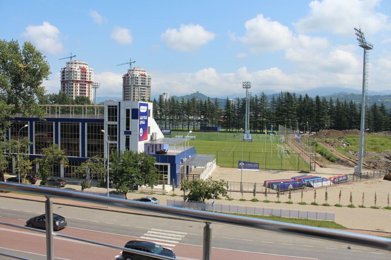 Eleganti Hotel Batumi Esterno foto