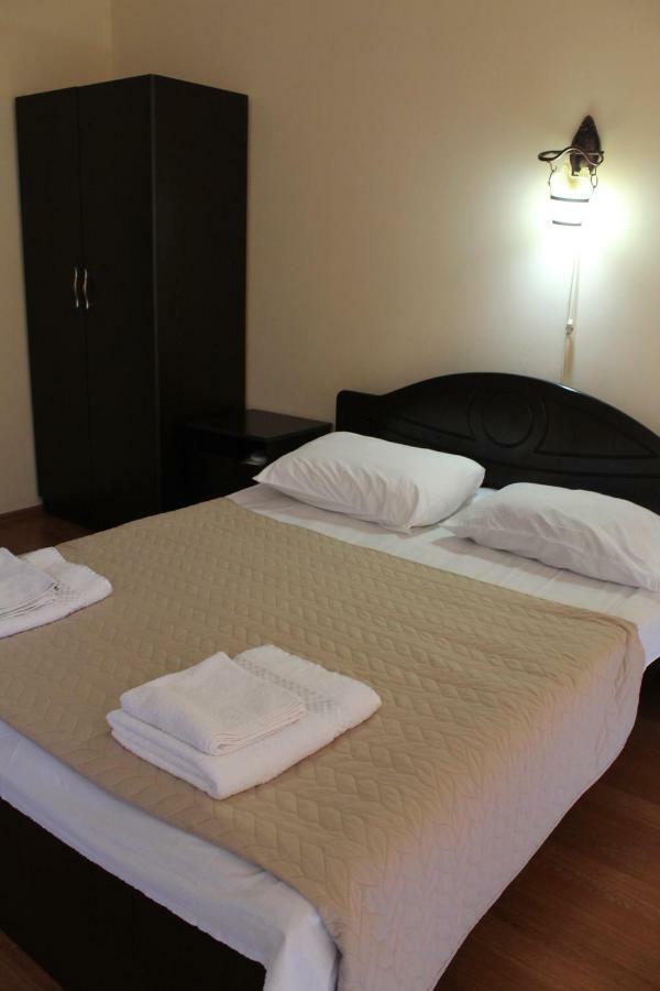 Eleganti Hotel Batumi Esterno foto